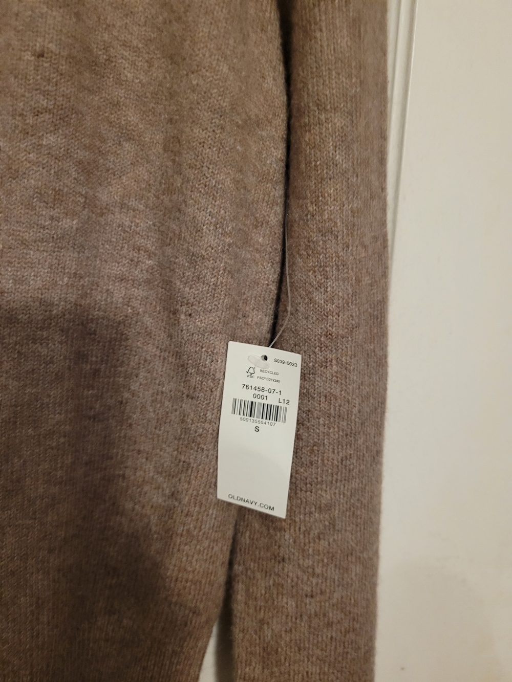 Old Navy SoSoft Button-Up Cardigan Sweater - Picture 3 of 4